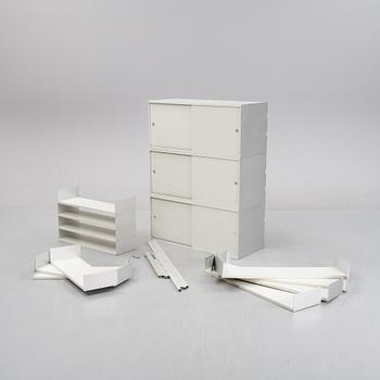 Dieter Rams, a model 606 'Universal shelving system', Vitsoe.