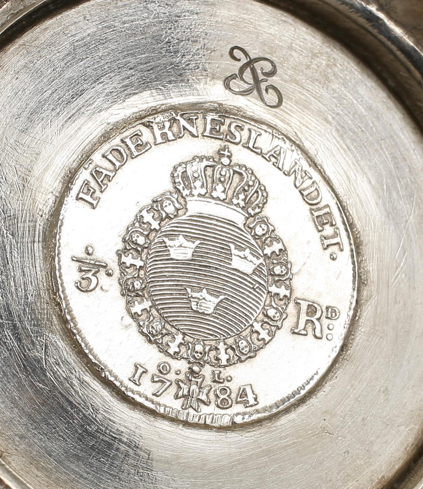 BÄGARE, silver. Sverige, daterad 1784. Vikt ca 294 gram.