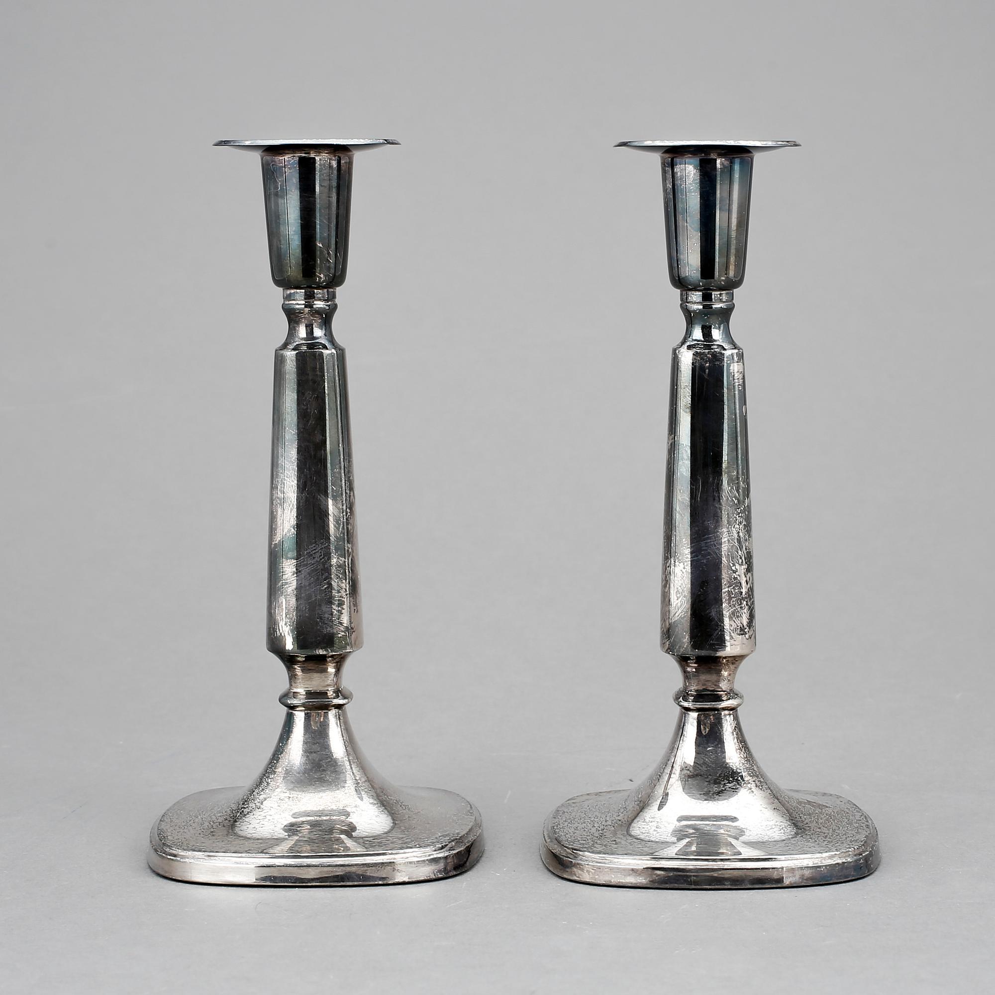 LJUSSTAKAR, ett par, silver, Tore Eldh, Ceson, Göteborg, 1969 och 70.