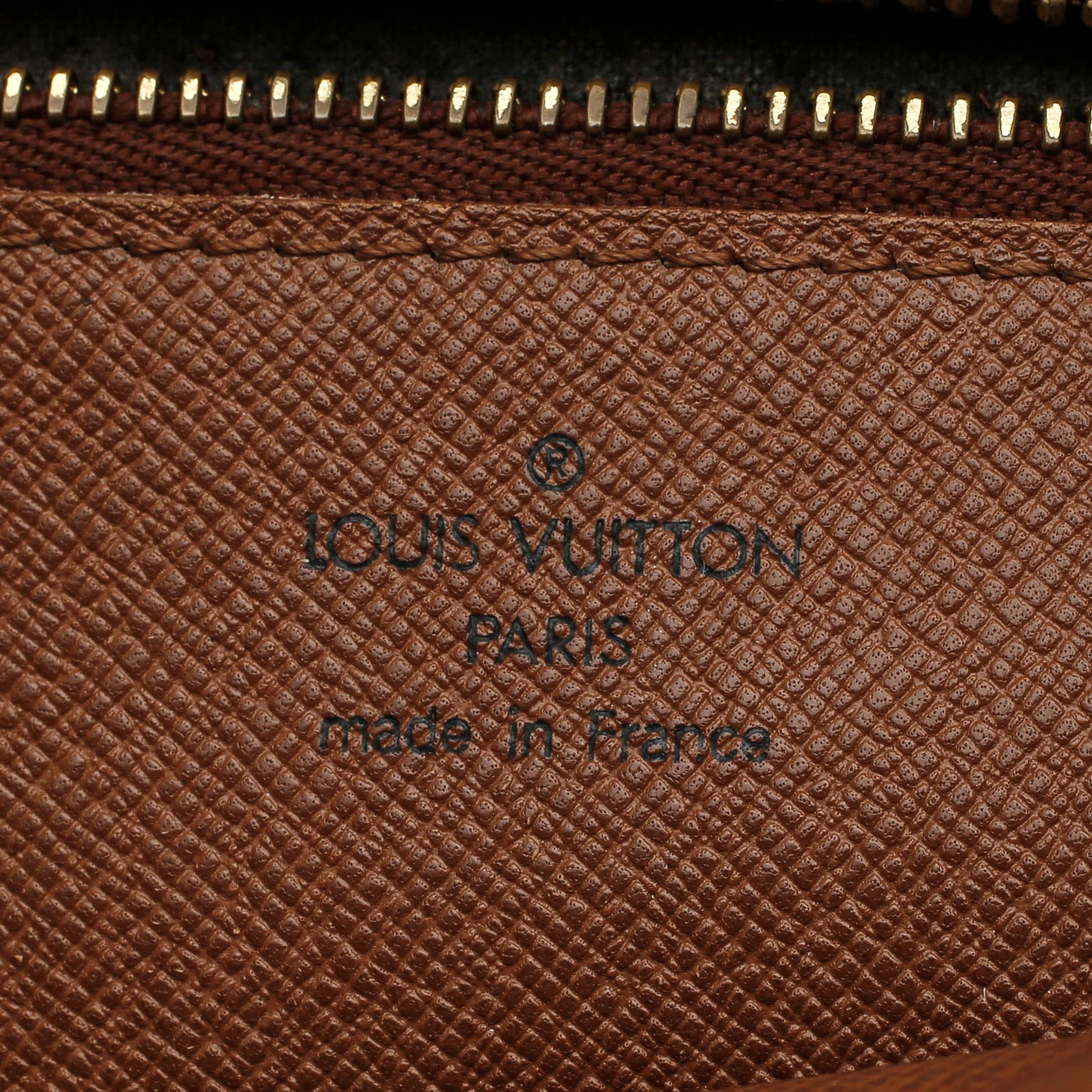 VÄSKA, "Sellier Dragonne Pochette", Louis Vuitton.