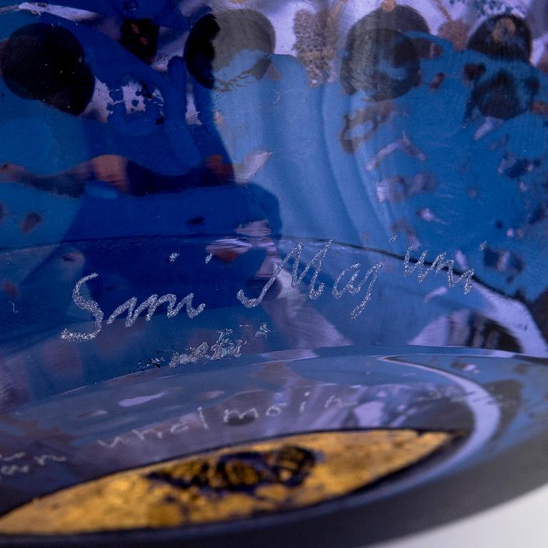 Sini Majuri, unique glass sculpture, 'Today I Dream of You, Secretly' signed Sini Majuri, Riihimäki 2024.