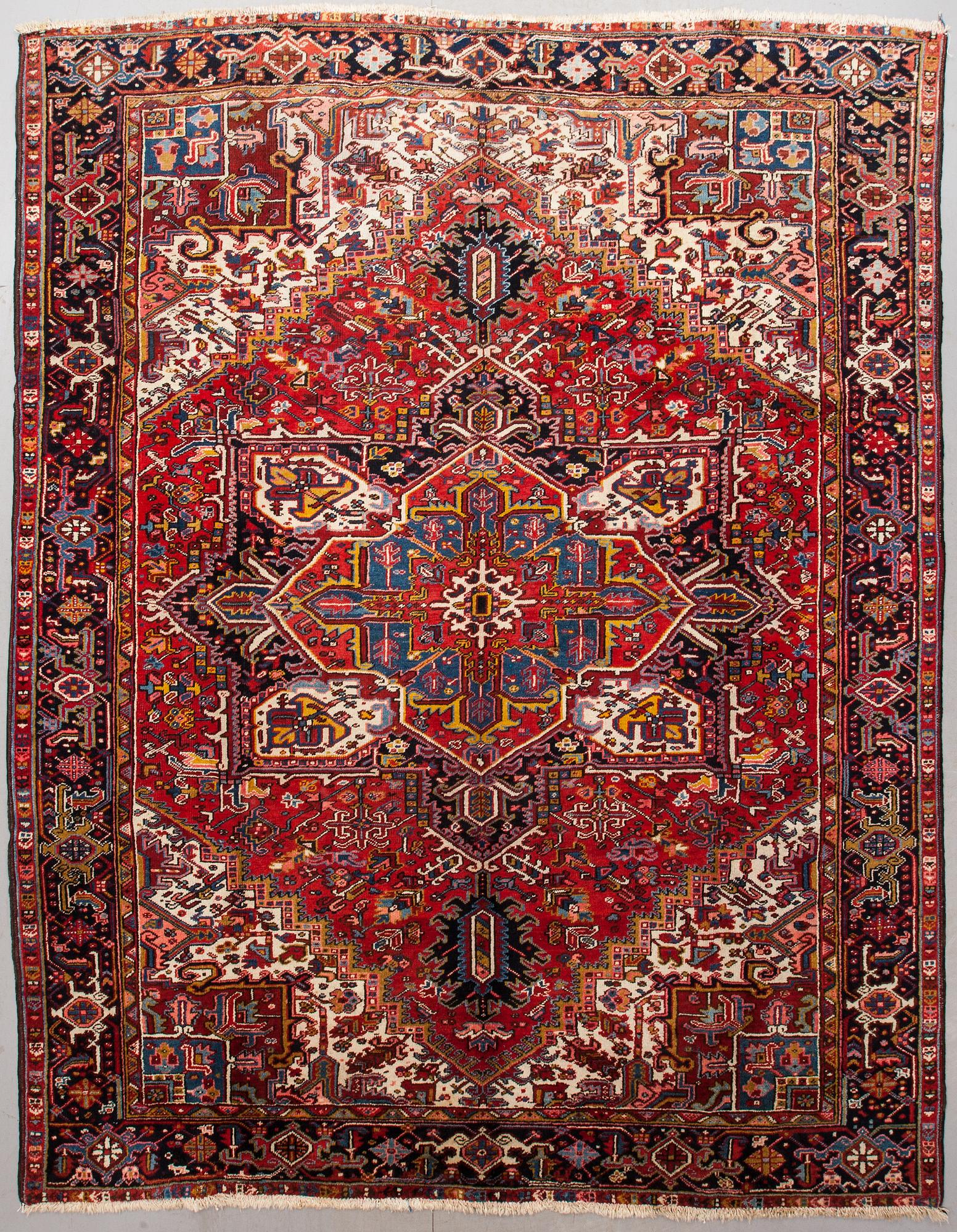 MATTA, old, Heris, ca 337 x 267 cm.