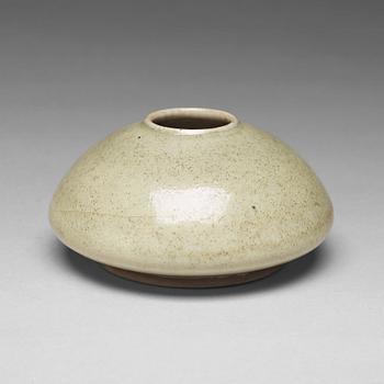 605. A brush pot, Qing dynasty, 18th Century.