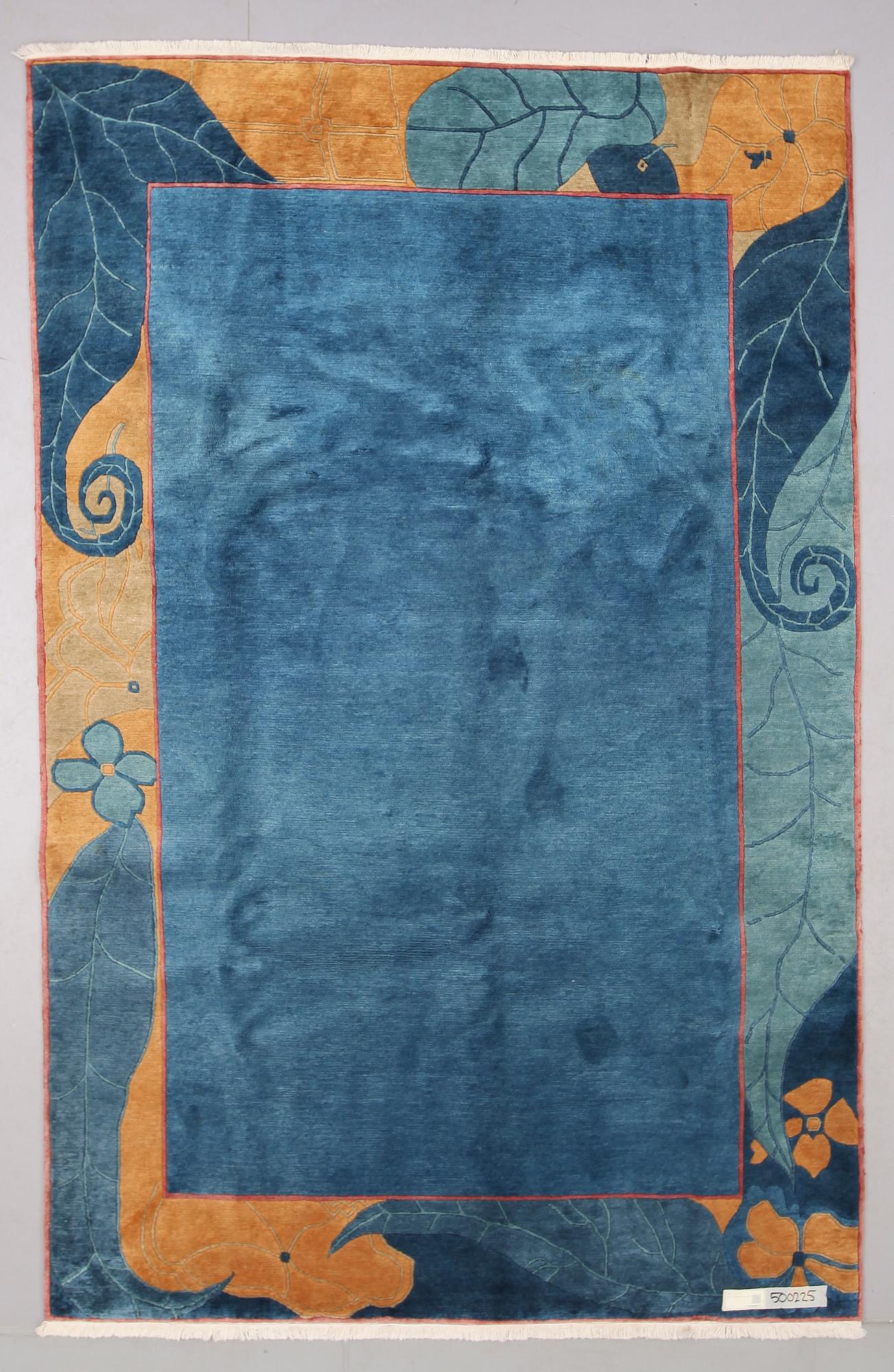 MATTA, Tibet, ca 195 x 300 cm.