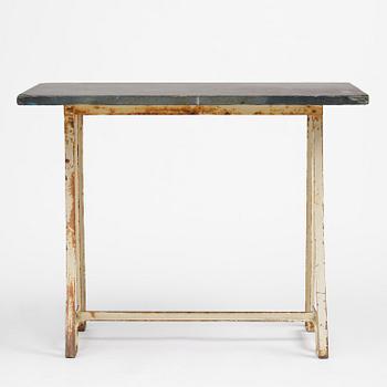 Carl Hörvik, a garden furniture set, a table and four chairs, possibly produced by Thulins vagnfabrik, Skillingaryd, Sweden.
