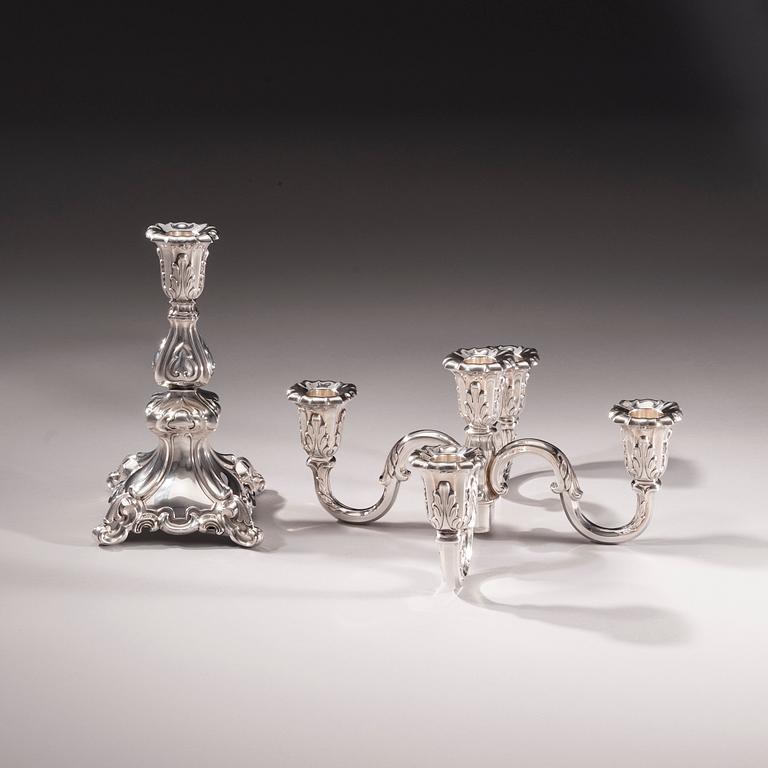 KANDELABER, silver, Auran Kultasepät, Åbo 1976-1983. Tot. vikt inkl fyllning  ca 976 g.