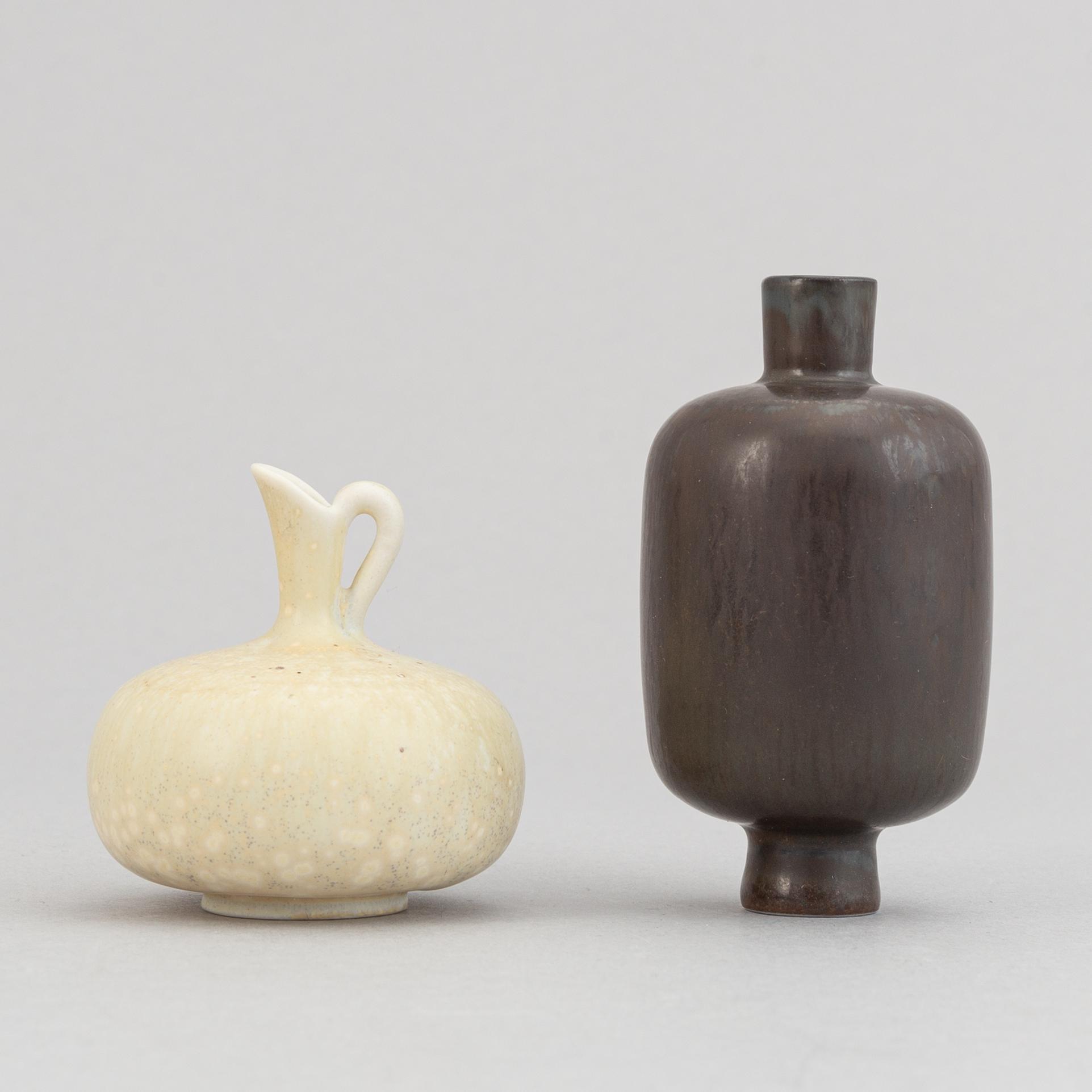 Gunnar Nylund, a set of six stoneware bowls, two miniature vases and a vase for Rörstrand.
