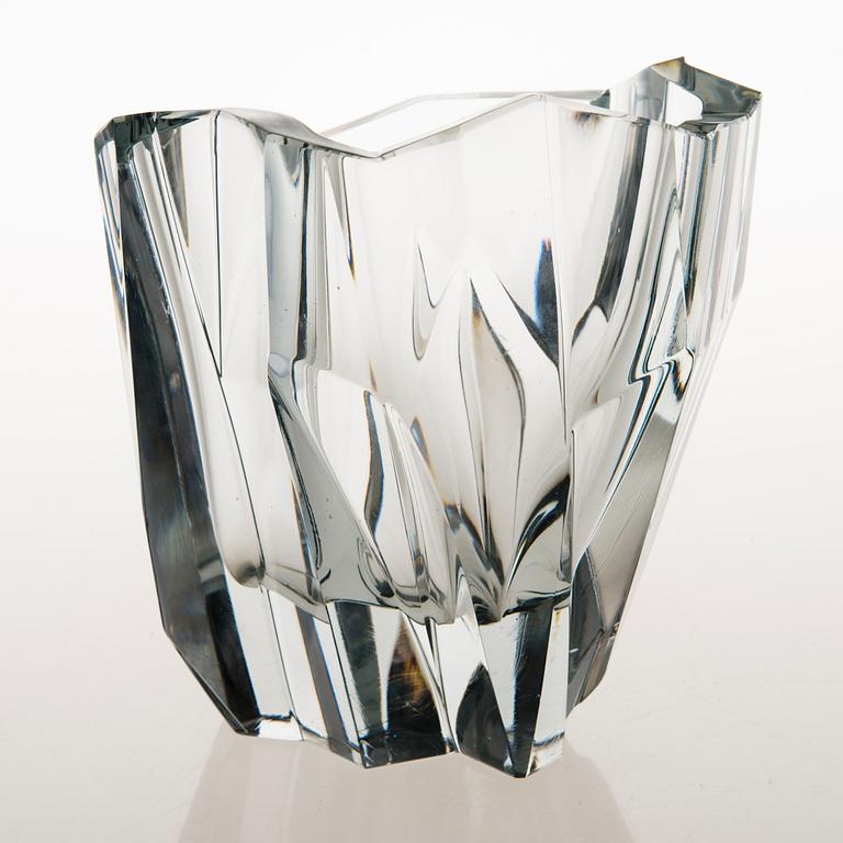 TAPIO WIRKKALA, an 'Iceberg' vase signed Tapio Wirkkala 3825.