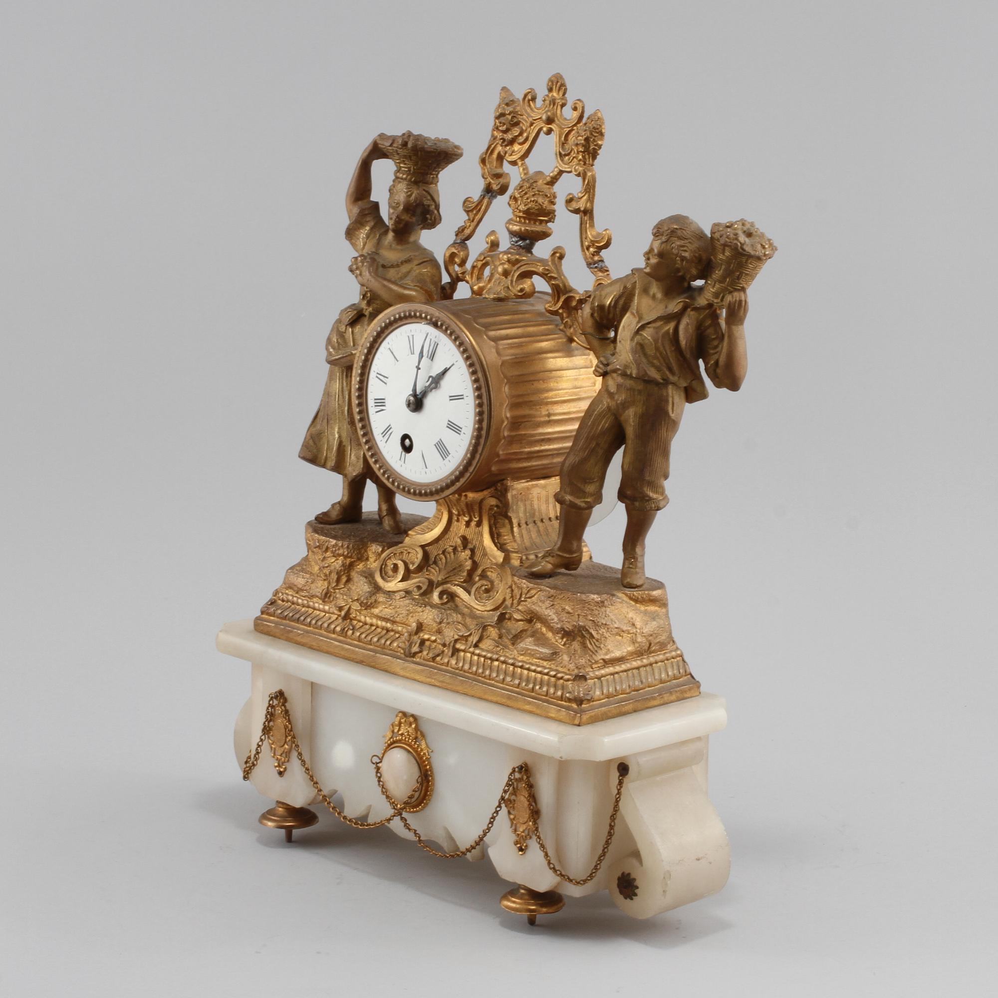 BORDSPENDYL, 1800-talets andra hälft.