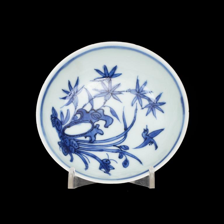 SKÅLFAT, porslin. Ming dynastin, 1600-tal.