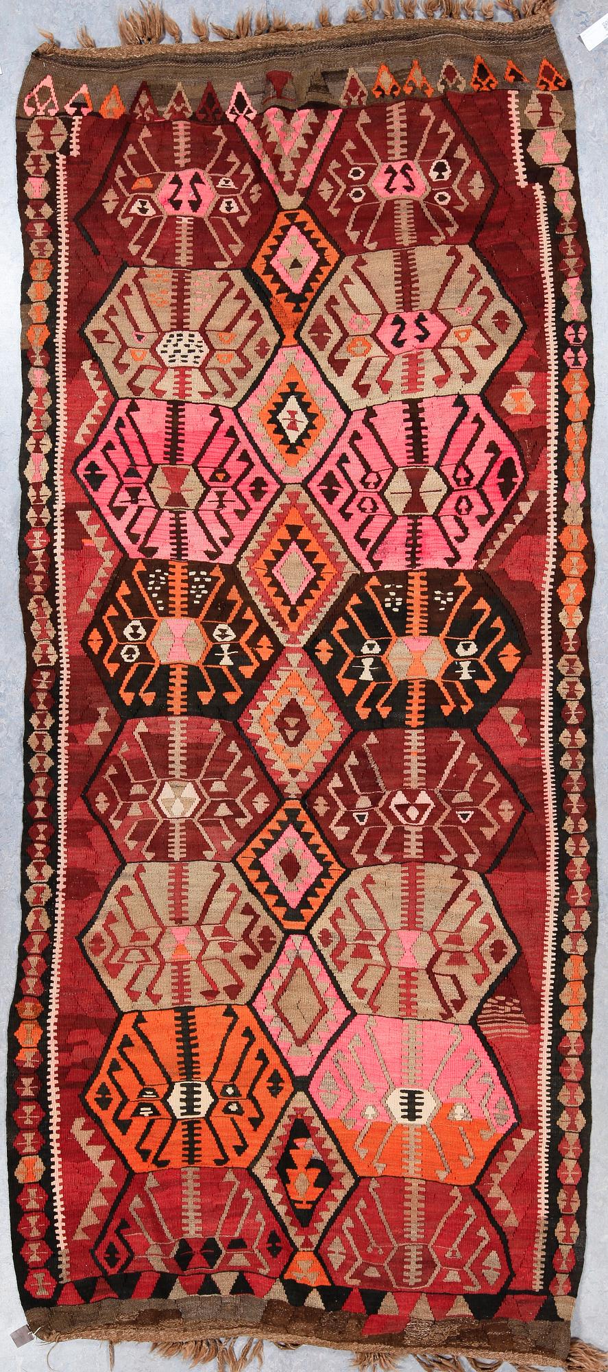 MATTA, Kelim, ull, ca 140 x 300.