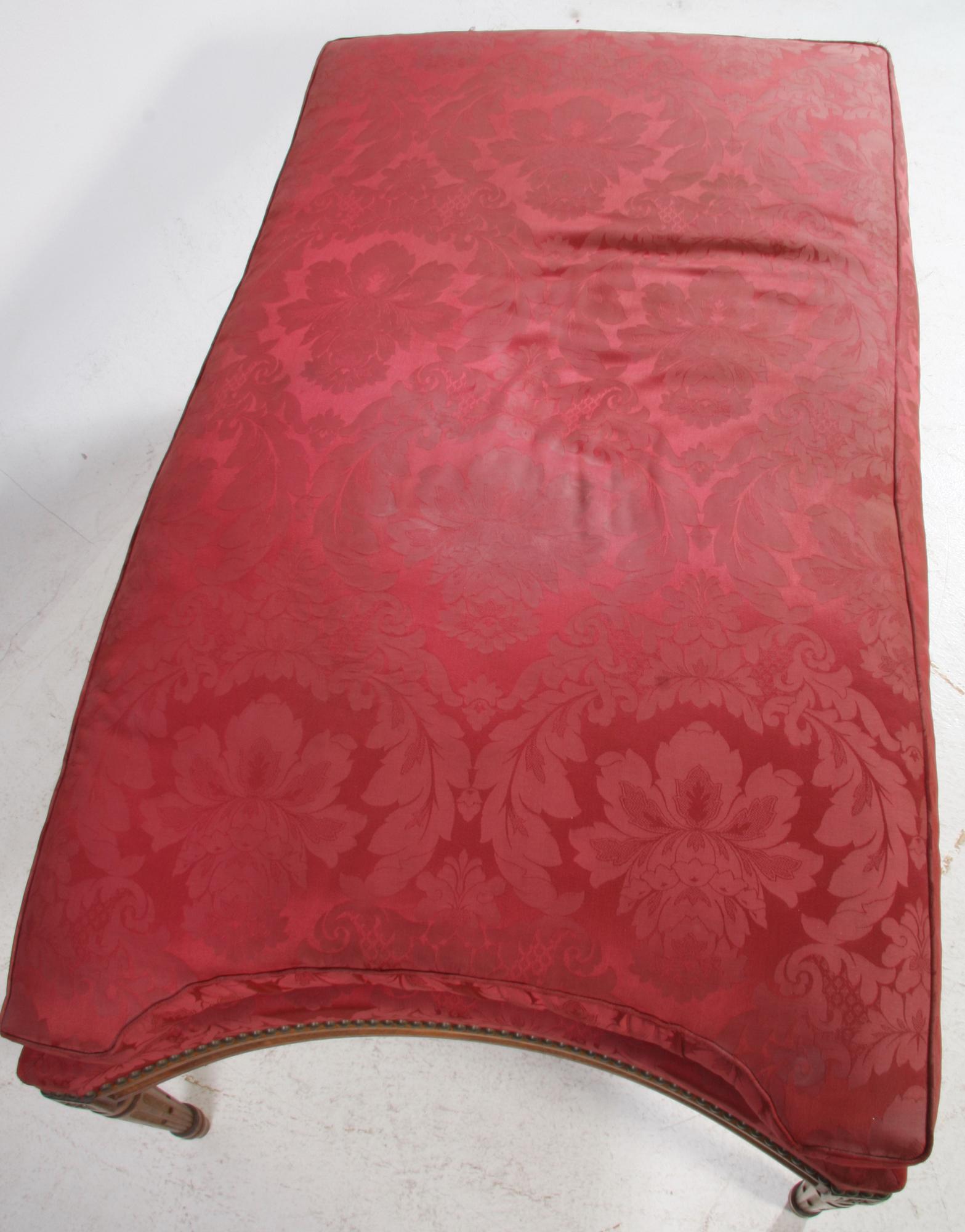 BÄNK, gustaviansk stil. 1800/1900-tal.