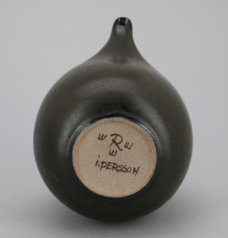 KANNA, stengods, Inger Persson, Rörstrand samt BORDSLAMPA, stengods, 1900-talets senare hälft.