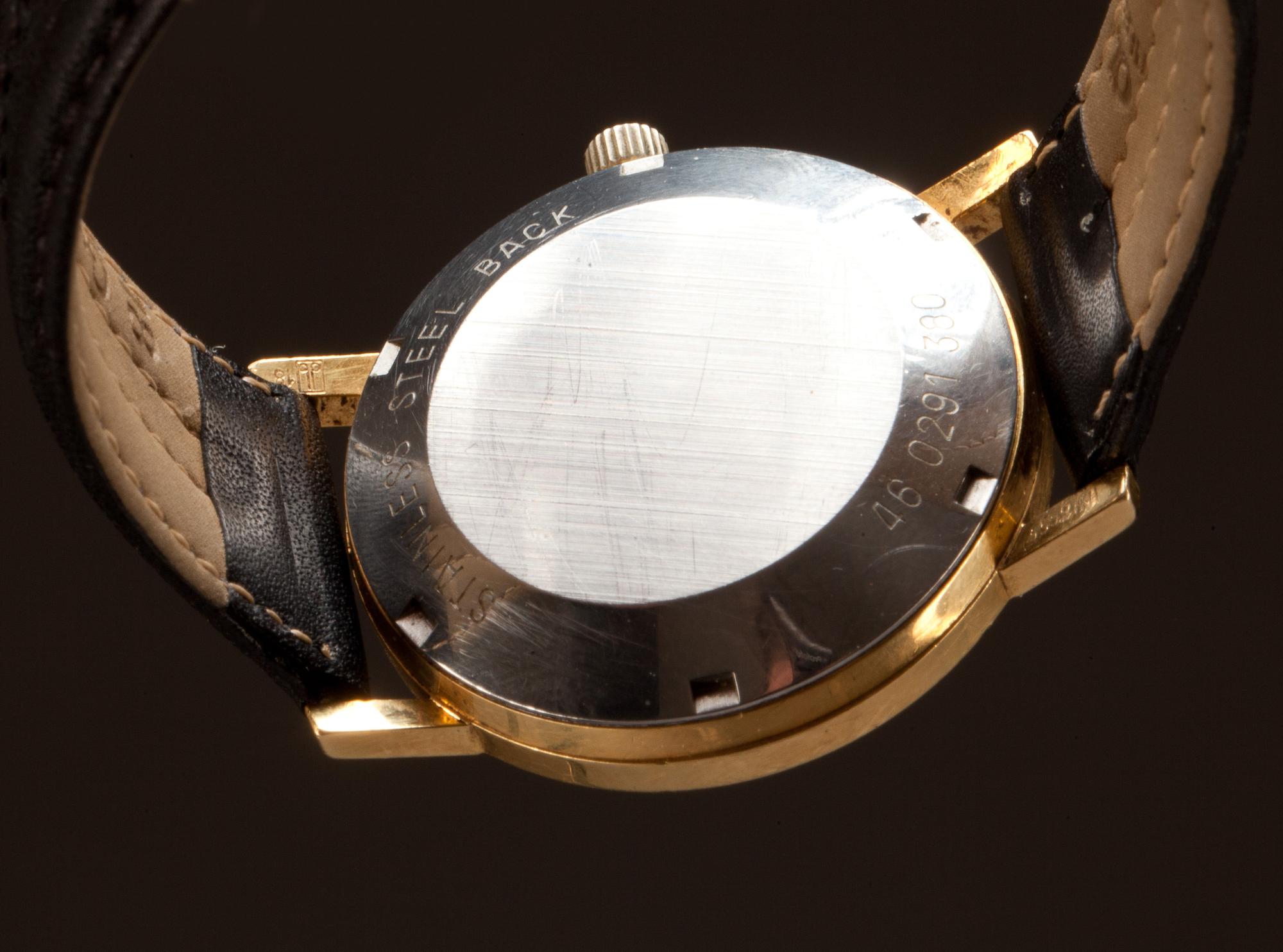 HERRARMBANDSUR, 18k guld, Zenith.