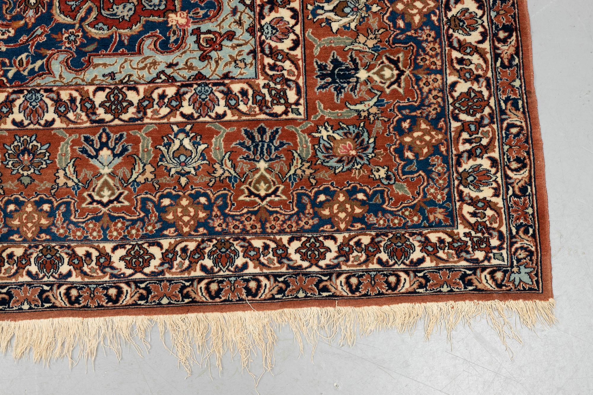 A carpet, semi-antique Esfahan, ca 375 x 252 cm.