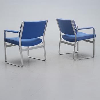 FÅTÖLJER, ett par, "Mondo", Karl-Erik Ekselius, 1900-talets andra hälft.