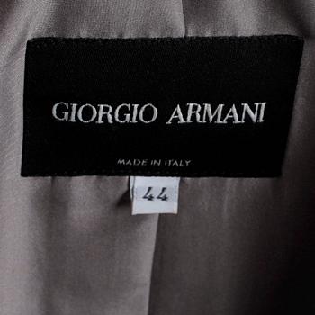 GIORGIO ARMANI, tredelad dräkt bestående av kavaj, byxa  samt linne.