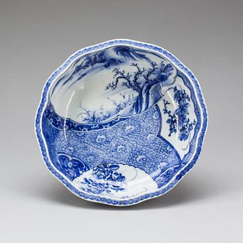 SKÅL, porslin. Japan, 1800-talets slut.