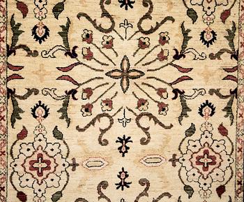 A rug, Ziegler design, ca 231 x 176 cm.