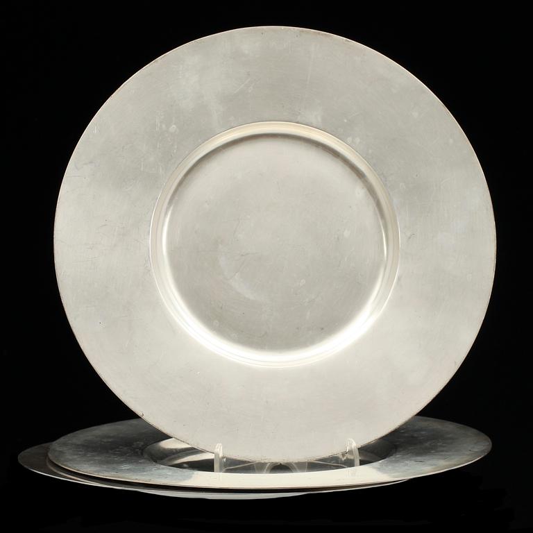 TALLRIKAR, 2+1, Sterling silver, Borgila 1935-53, ca 1200 g.