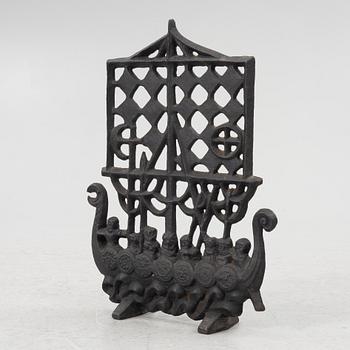 Olle Hermansson, spark guard, cast iron.