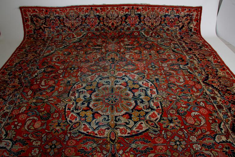 MATTA, antik Sarouk. 326 x 418.
