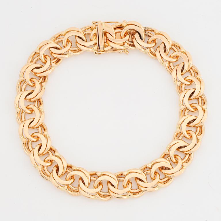 An 18K gold bracelet, Bismarck link.
