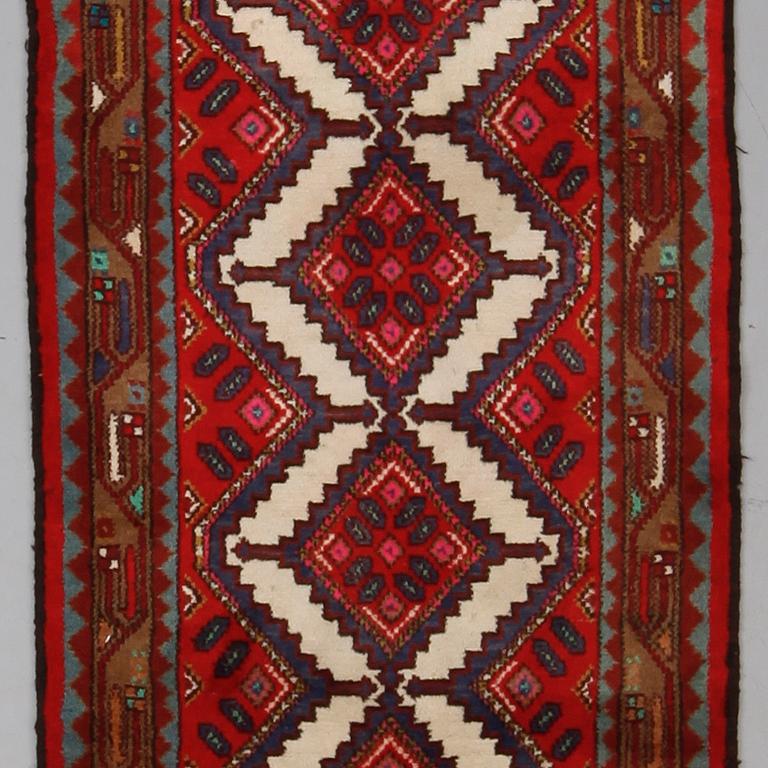 MATTA, Mehraban, ca 306 x 80 cm.