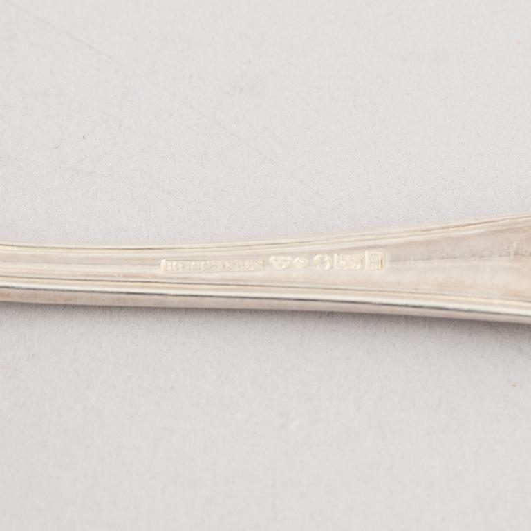 Bestickuppsättning i schatull, 190 delar, silver, modell "Kungsholm", CG Hallberg, Stockholm, bl a 1954.