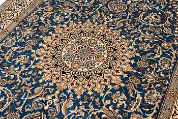 Carpet, Nain, approx. 300 x 193 cm.