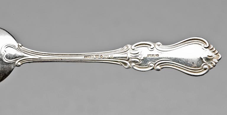 PARTI SKEDAR, silver, b.la. Lisa Andersson, Östersund (1949-). totalvikt 693 g.