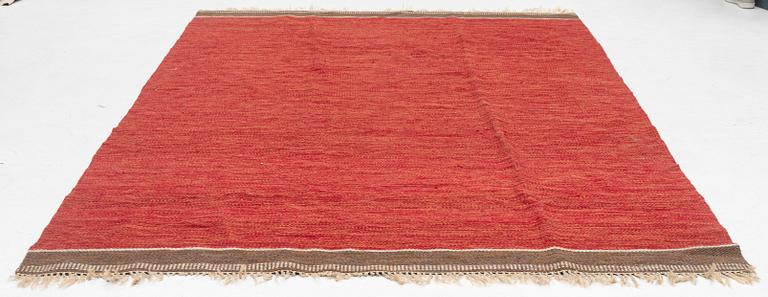 Matta, röllakan, Sverige, ca 300 x 190 cm.