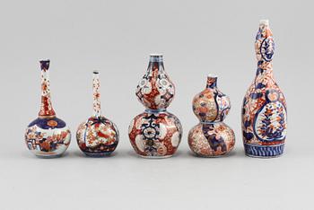 VASER, 5 st, porslin, Japan, 1800/1900-tal.