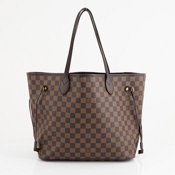 Louis Vuitton, a 'Neverfull MM' handbag, 2018.