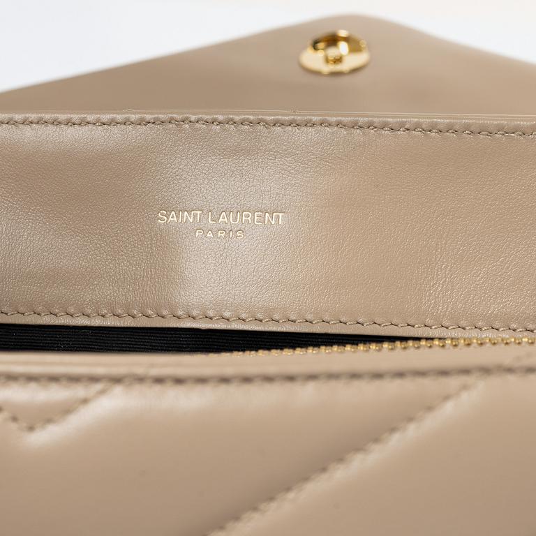 Yves Saint Laurent, Bag, "Loulou".