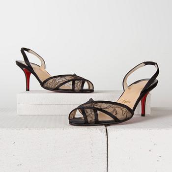 SKOR, Christian Louboutin.