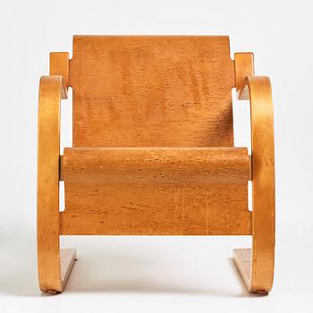 Alvar Aalto, a model nr 31 birch armchair, executed on license by Aalto Design Hedemora, Sweden 1945-54.