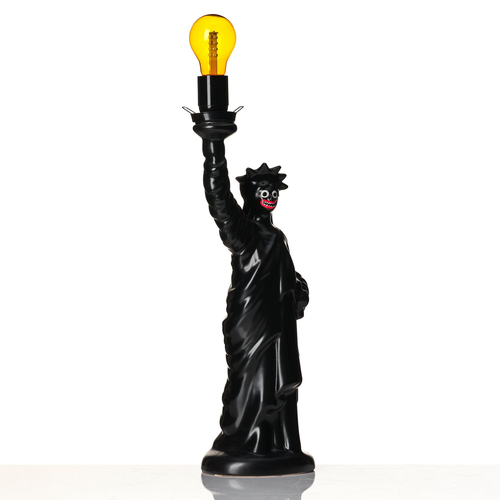 Makode Linde, skulptur / bordslampa "Frihetsgudinnan", 2000-tal.