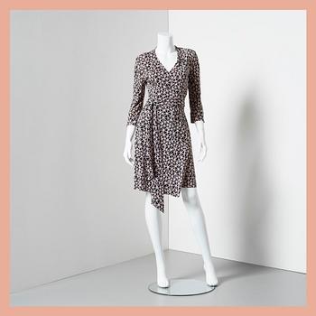 KLÄNNING, Diane von Furstenberg.