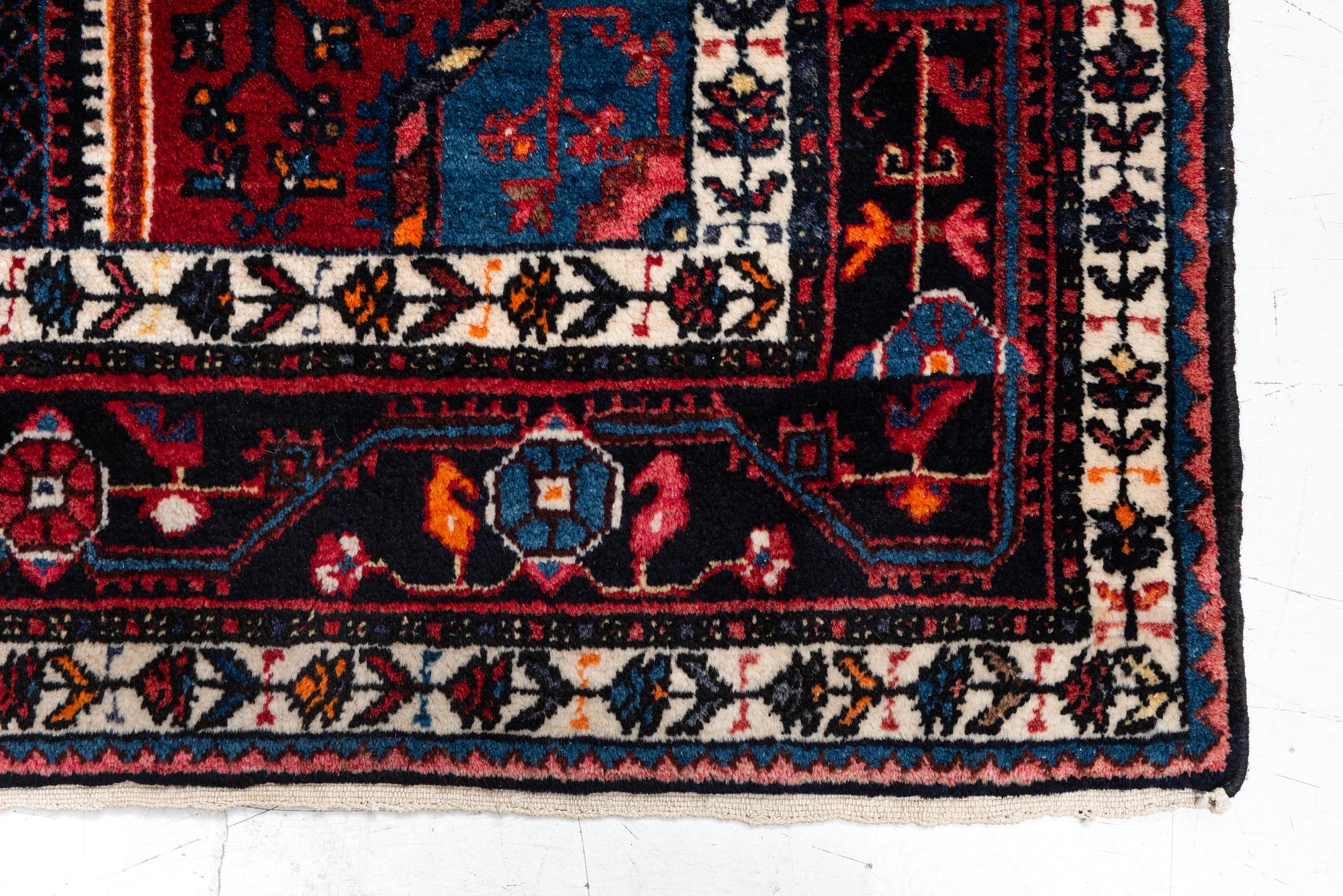Carpet, Tukhestan, approx. 215 x 133 cm.