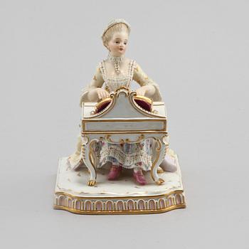 FIGURIN, porslin, Meissen, omkring år 1900.