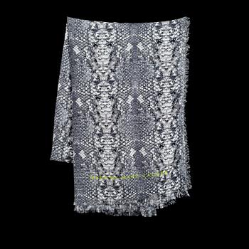SCARF, Marc by Marc Jacobs.