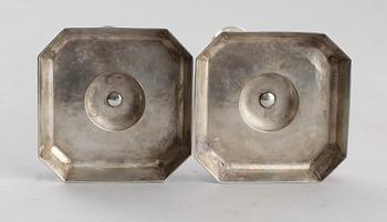 LJUSSTAKAR, 1 par, silver, Stockholm 1962. Total vikt ca 428 g.
