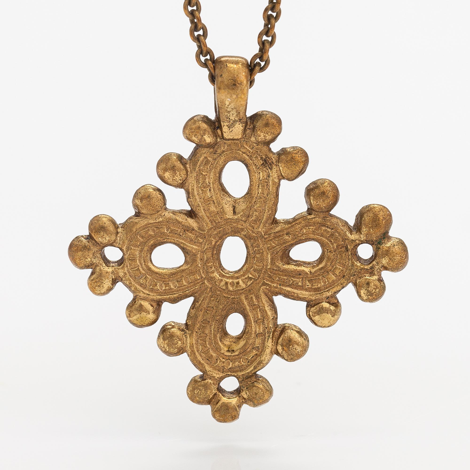 A bronze necklace. Kalevala Koru, Helsinki.