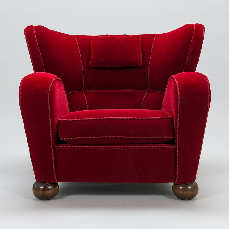 MÄRTA BLOMSTEDT, an 'Aulanko-model' armchair. Designed in 1939.