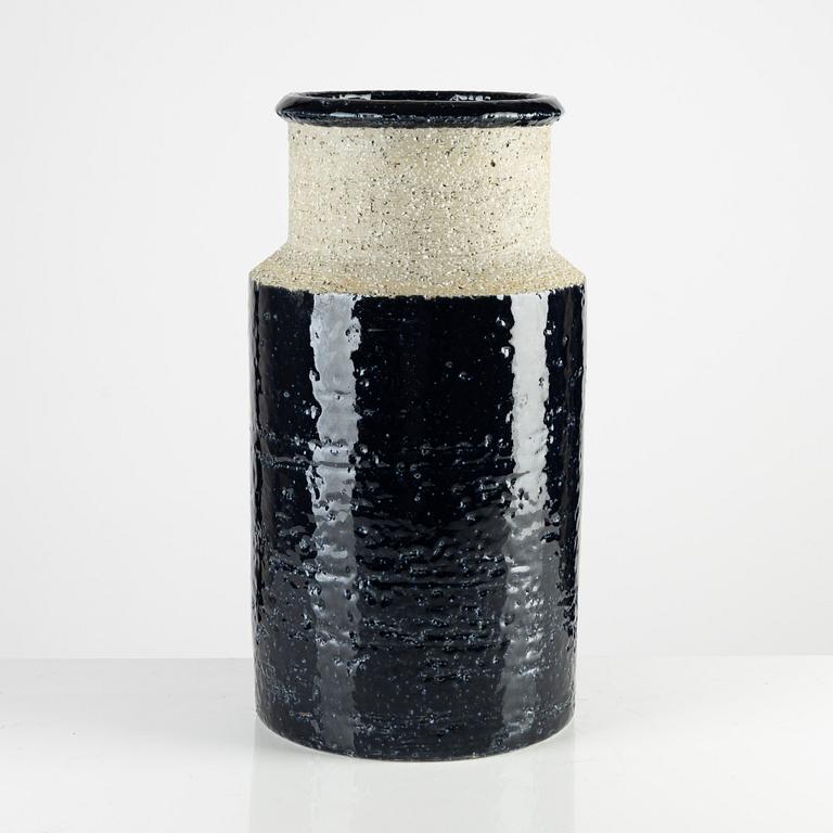 Hertha Bengtson, a vase, Rörstrand, Sweden, mid-20th Century.