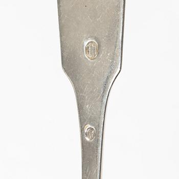 Serveringsbestick, silver, 7 st, varierande modeller, Sverige, Norge, & Danmark, mestadels 1900-tal.