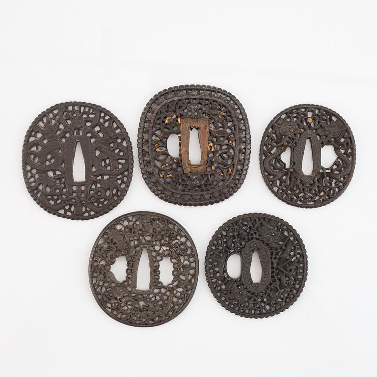 Tsuba, 5 st, Kina/Japan.