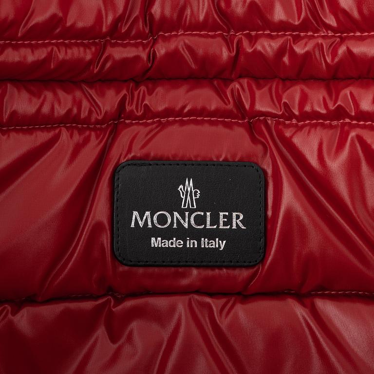 Moncler, clutch, "Busta Piumino".