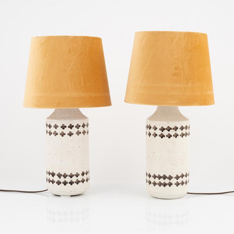A pair of stoneware tablelamps, Bitossi, Italy, second half of the 20th century.